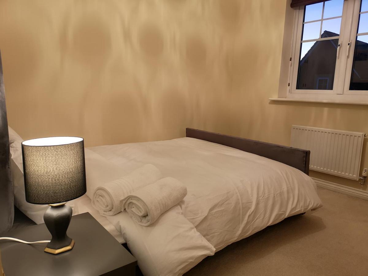 Ferienwohnung Nightingale Gardens - 4 Bed Detached House - Manchester Exterior foto
